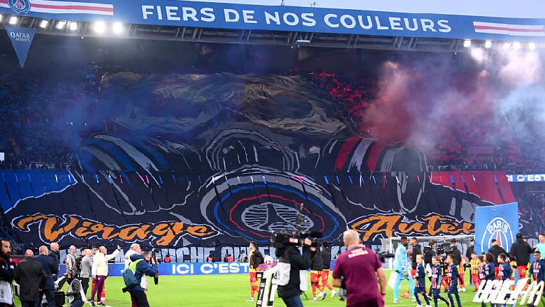 Feel the roar: A guide to the best atmospheres in European football - Ảnh 3