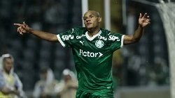 Future gem alert! Deco personally tracks 16-year-old Brazilian wonderkid with €100m clause!